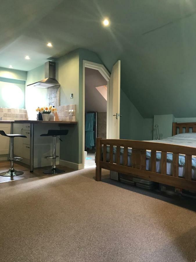 Somersall Park Studio Chesterfield Extérieur photo